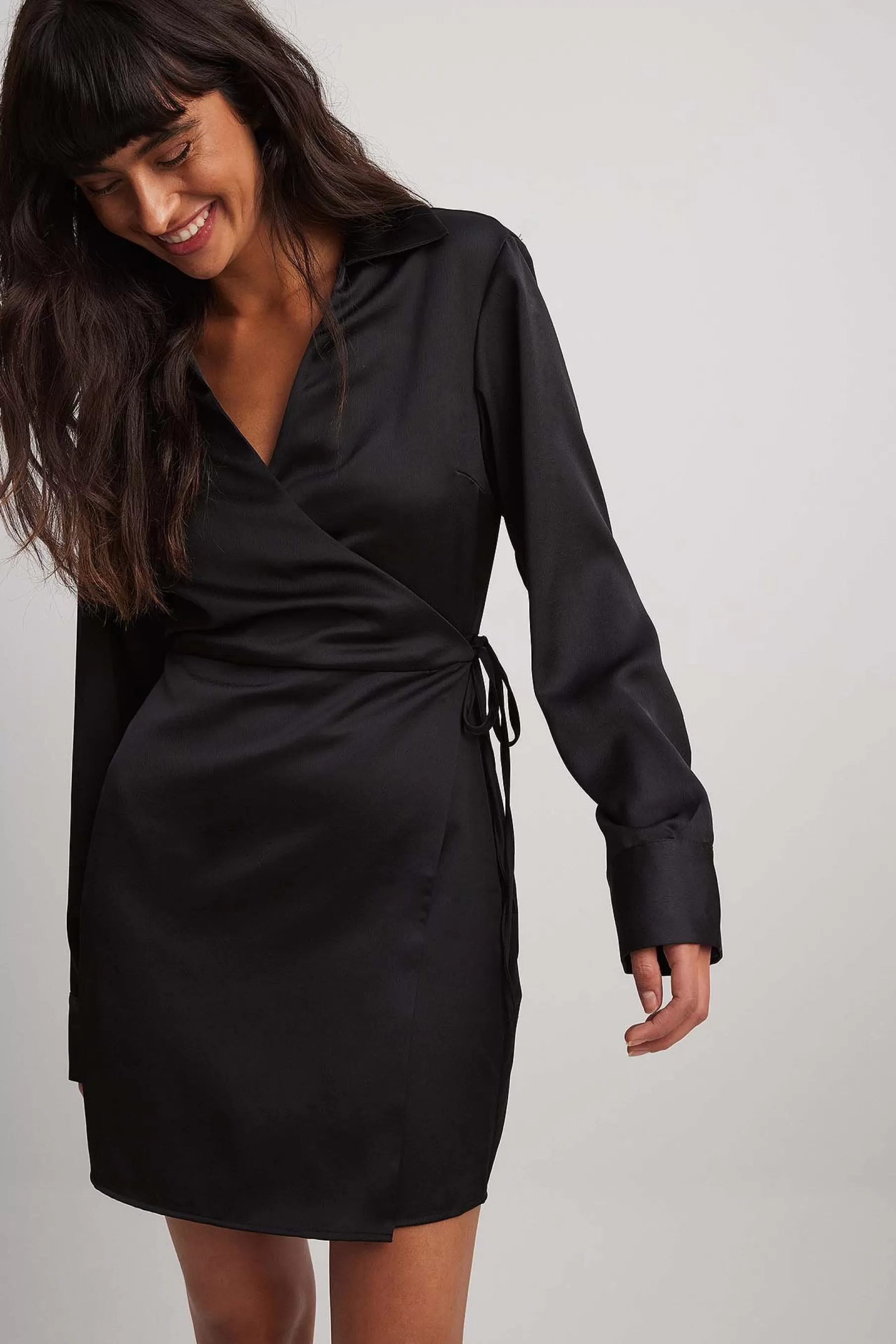 NA-KD Waist Tie Detail Mini Shirt Dress Black