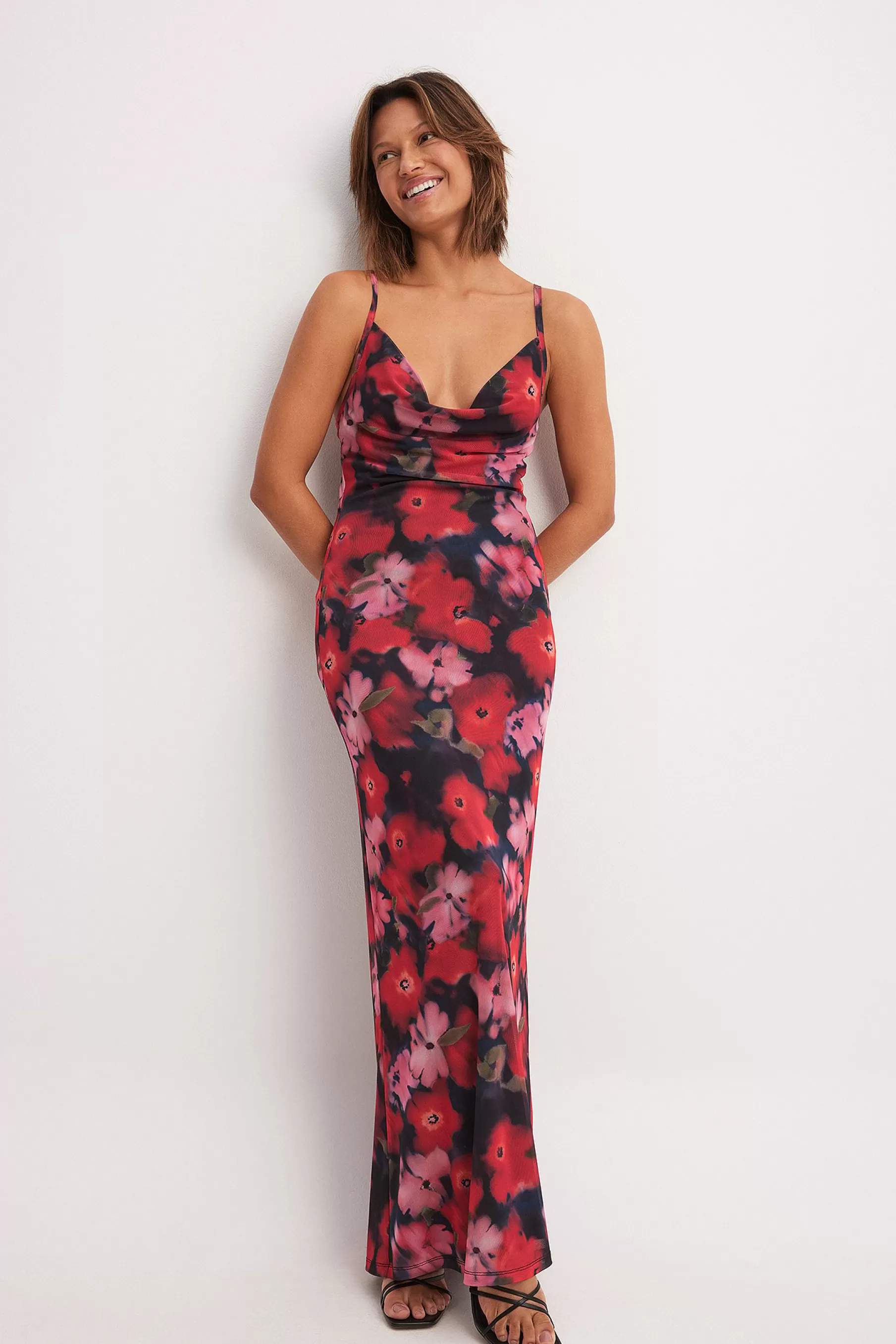 NA-KD Waterfall Mesh Maxi Dress Flower