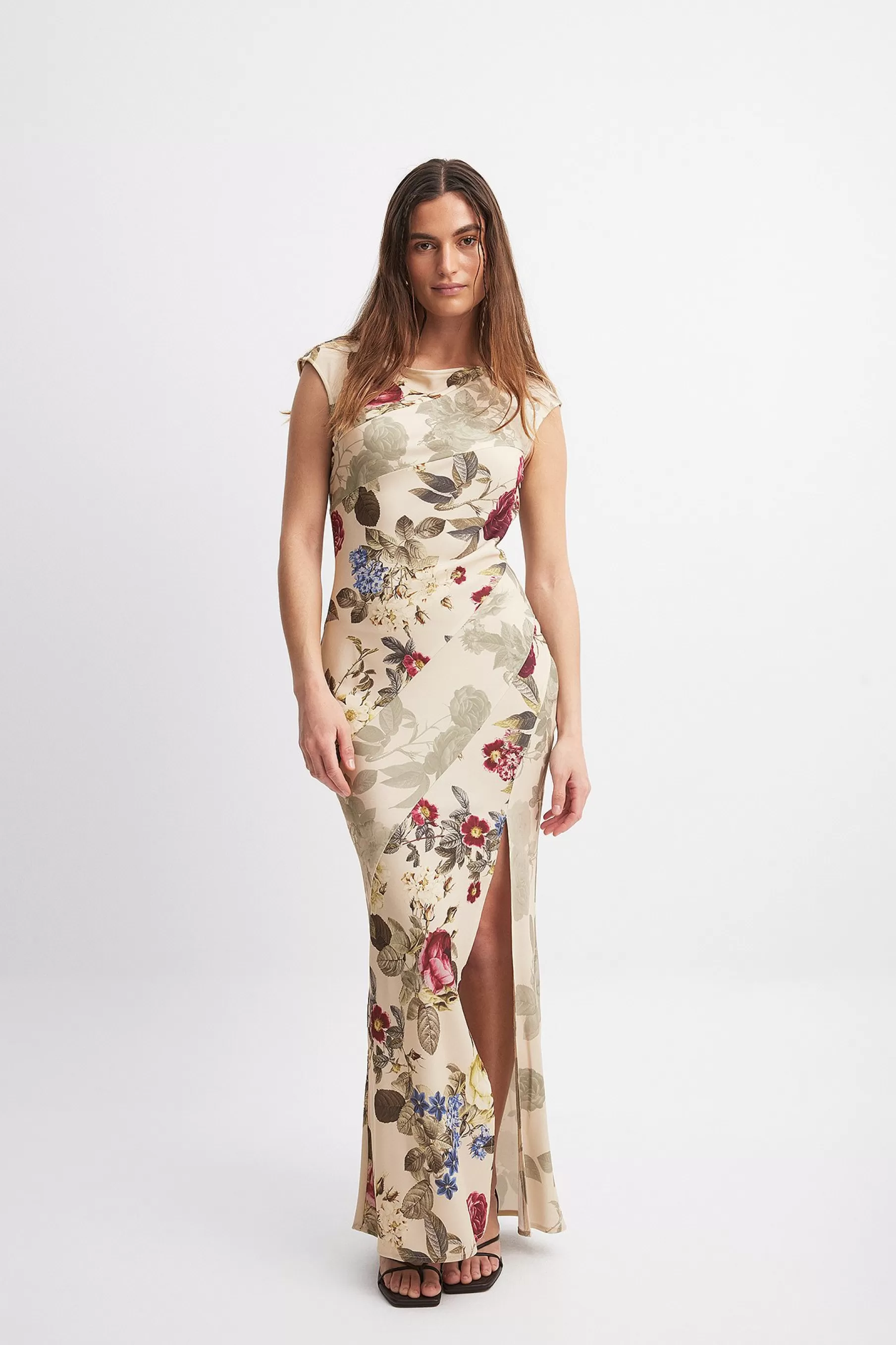 NA-KD Woven Boat Neck Printed Maxi Dress Flower