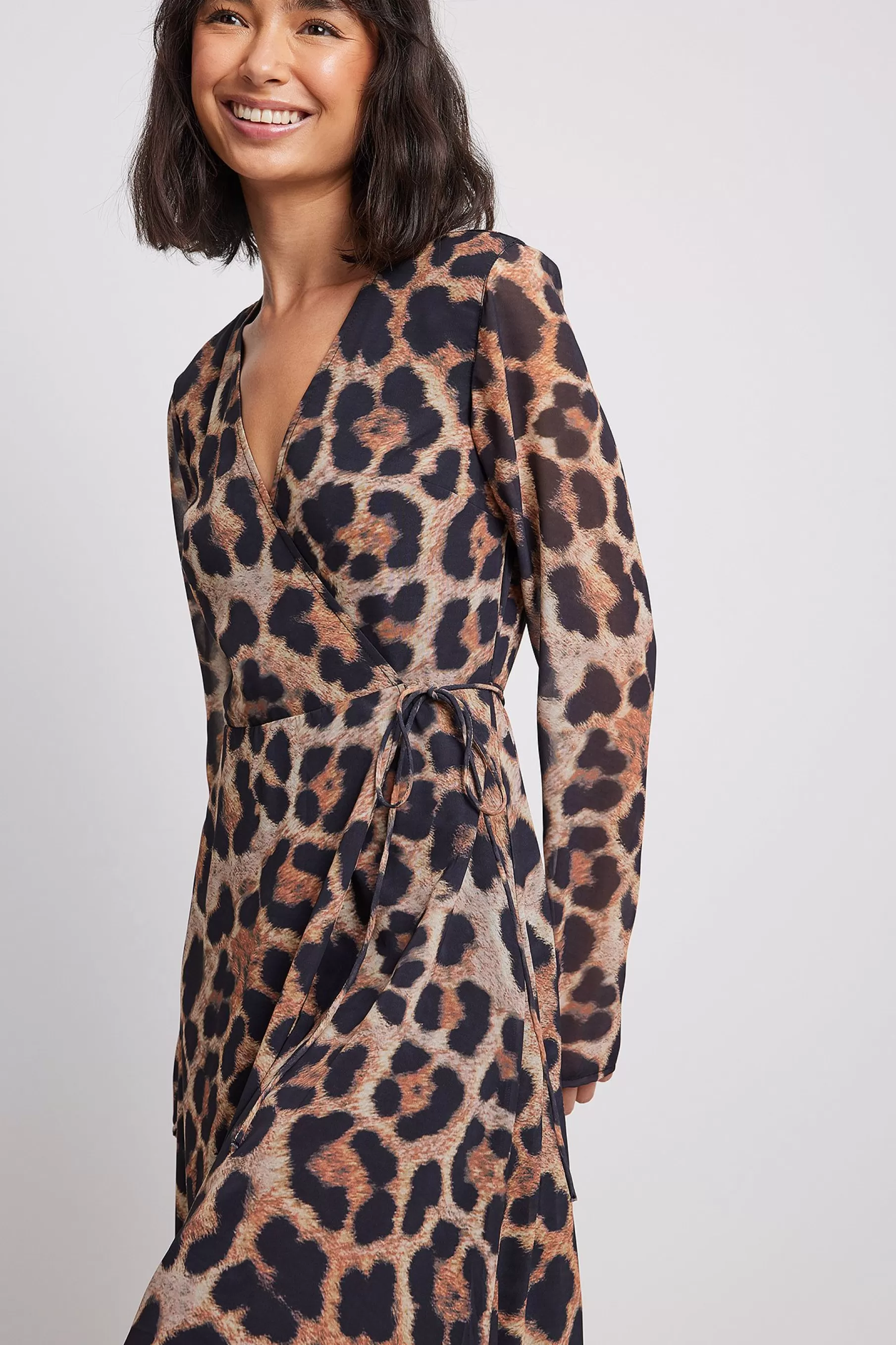 NA-KD Wrap Long Sleeve Midi Dress Leopard