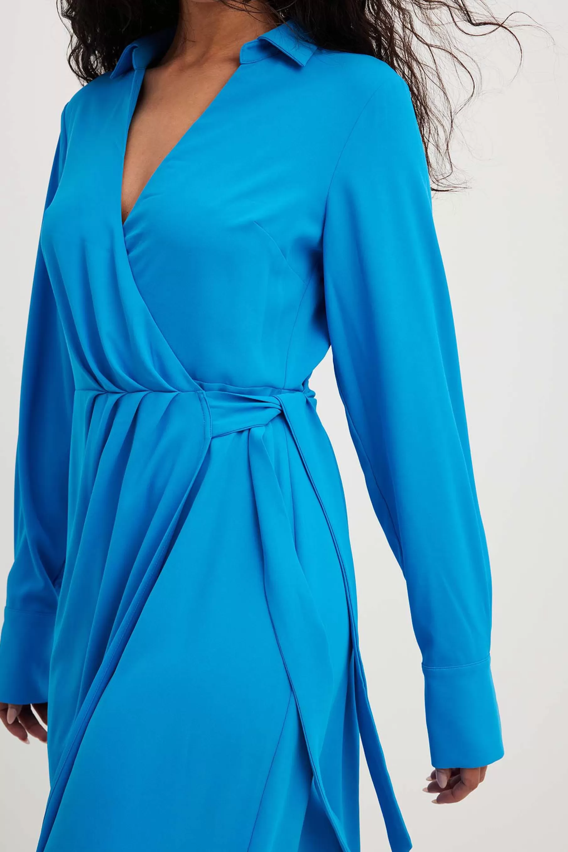 NA-KD Wrap Midi Dress Blue