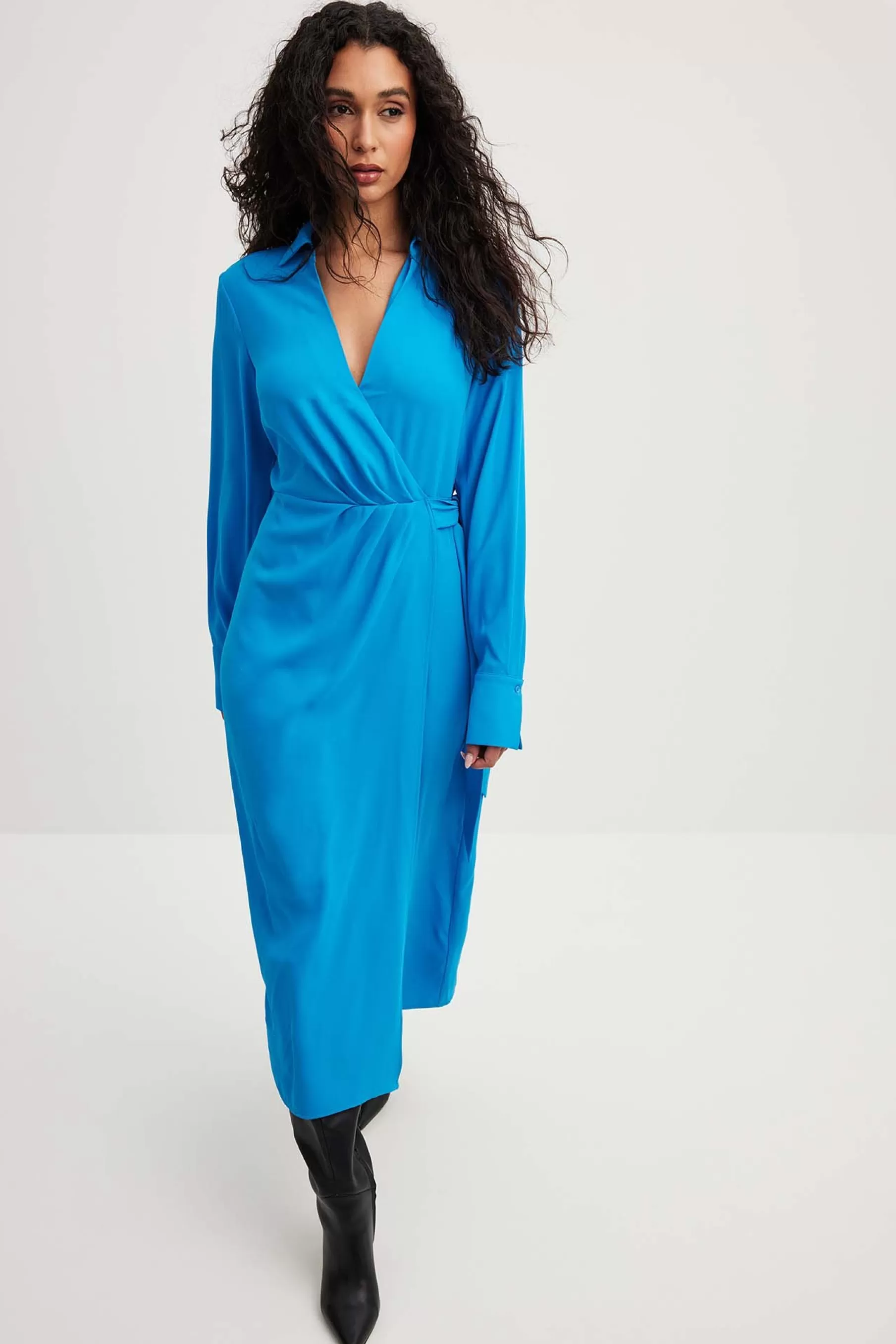 NA-KD Wrap Midi Dress Blue