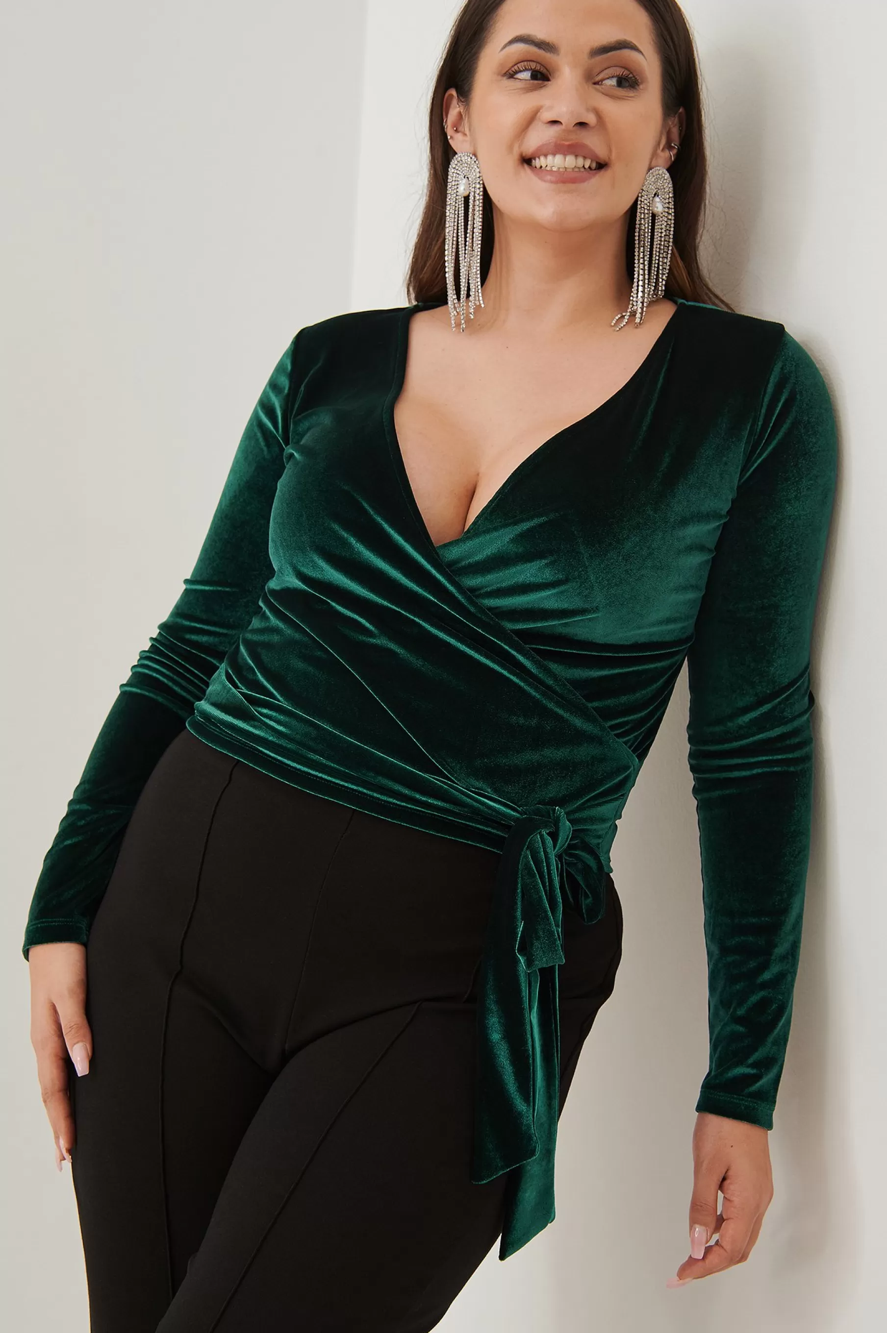 NA-KD Wrap Velvet Top Green