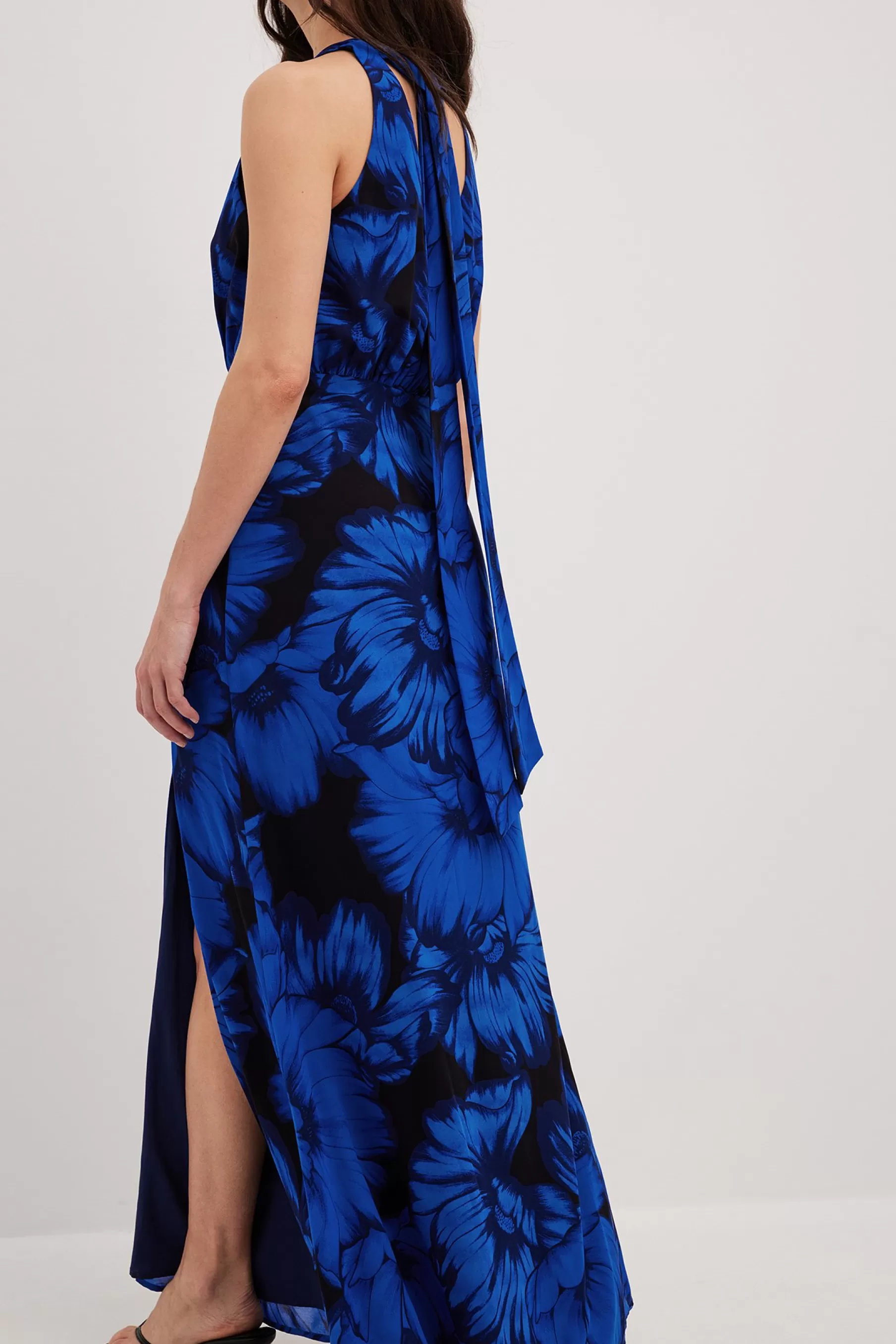 NA-KD Wrap V-Neck Maxi Dress Blue